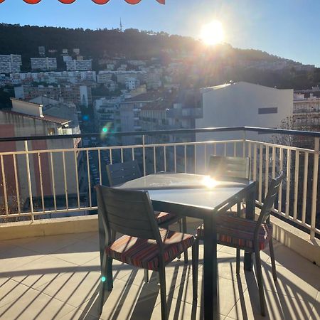 F4 120 M2 10 Minutes A Pieds Du Vieux Nice Exteriör bild